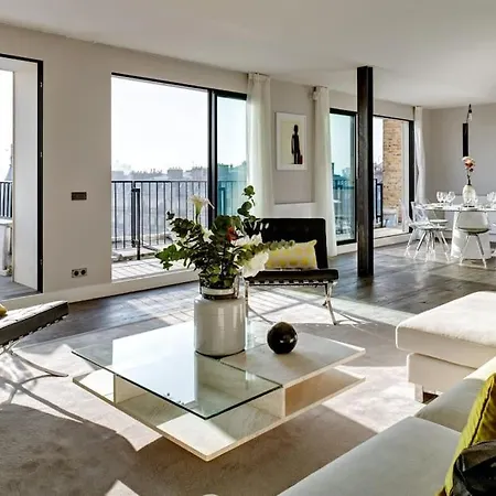 Superb With Terrace And Private Gym *